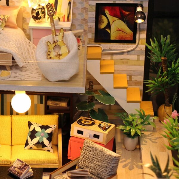 Dollhouse fai-da-te Habarri 15 cm con luci LED - Miniatura in legno per bambini 7+
