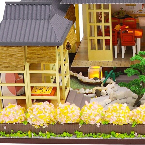 Dollhouse Habarri 01 in legno con luci LED, miniatura dettagliata 19 cm