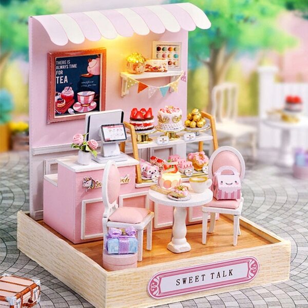 Doll House Habarri Mini Cukiernia in Legno con LED per Bambini 7+