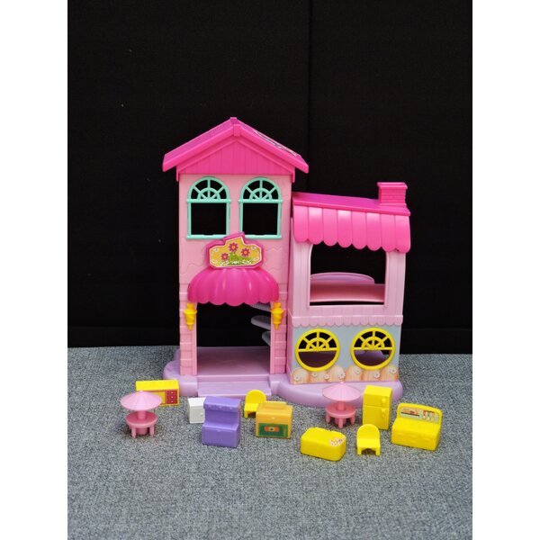 Maisonnette Play Global avec mobilier en plastique pour enfants 0+ certifiée CE
