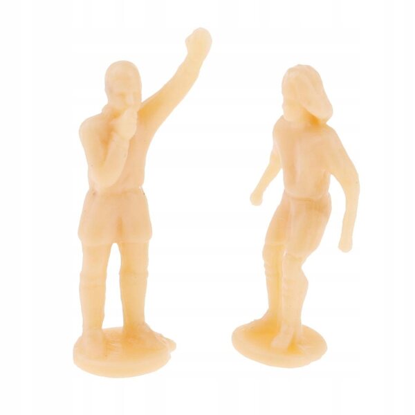 Modello Miniatura Calciatore 1/87 in Legno per Scenografia e Collezioni