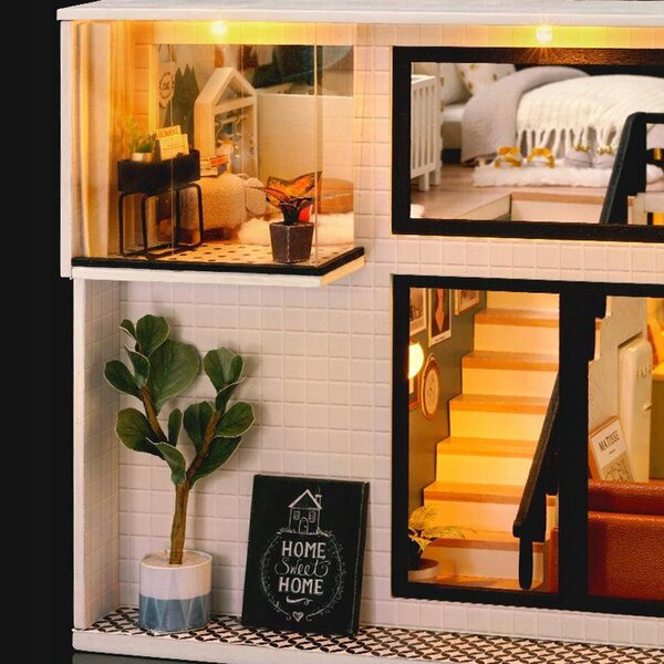 Miniatura Casa di Bambola 3D LED in Legno 1:24 Kit Fai da Te con Mobili e Decorazioni