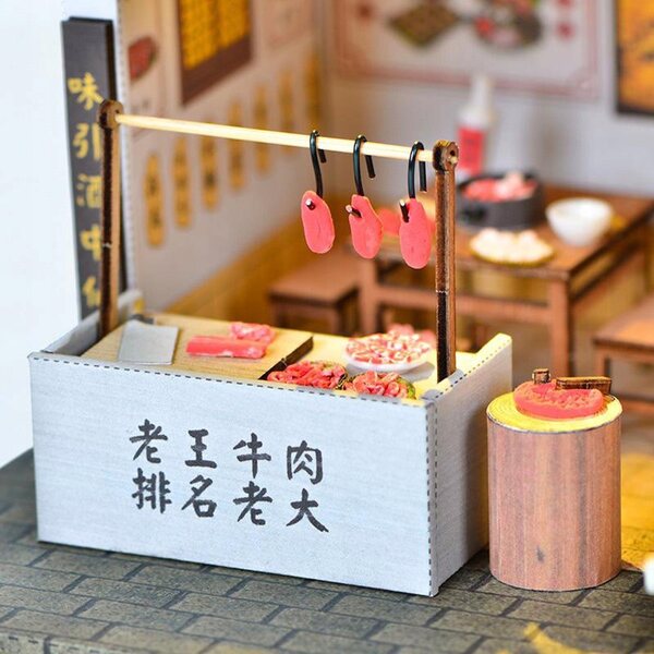 DIY-Set Mini chinesisches Puppenhaus mit LED und Holzmöbeln 20x19x21,5 cm