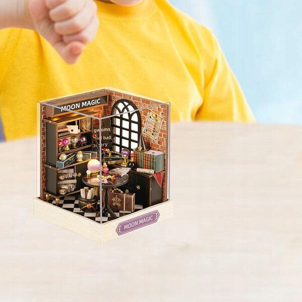 Set Miniature Casa per Bambole in Legno con Luci LED e Protezione Antipolvere