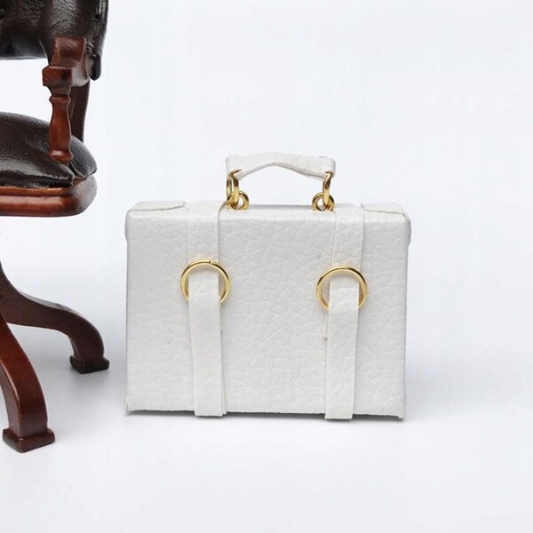 Miniatura Borsa in Pelle per Casa delle Bambole Scala 1:12 Bianco 4,5x4x2 cm