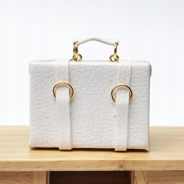 Miniatura Borsa in Pelle per Casa delle Bambole Scala 1:12 Bianco 4,5x4x2 cm