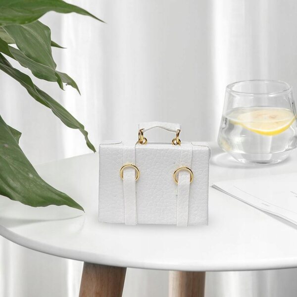Miniatura Borsa in Pelle per Casa delle Bambole Scala 1:12 Bianco 4,5x4x2 cm