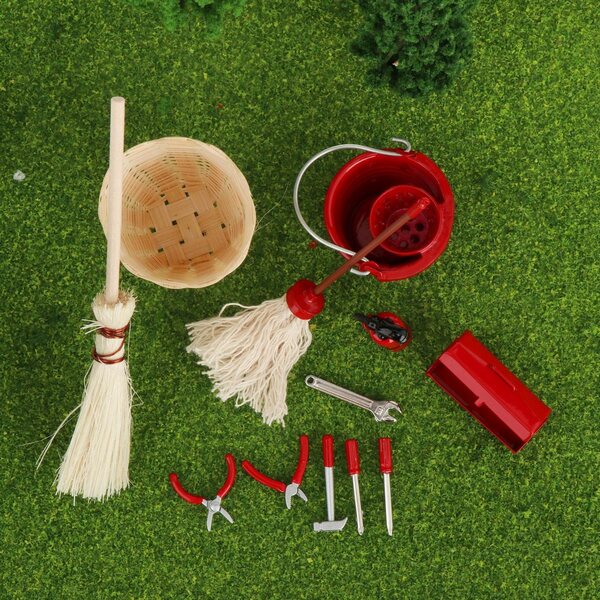 Set 12 Miniature Strumenti da Giardino per Casa delle Bambole Scala 1:12