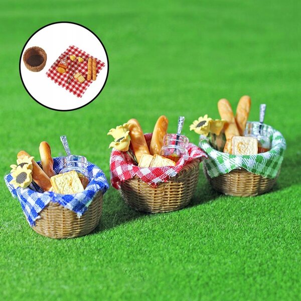Set miniatura cibo da casa delle bambole con tovagliolo quadrettato e cestino