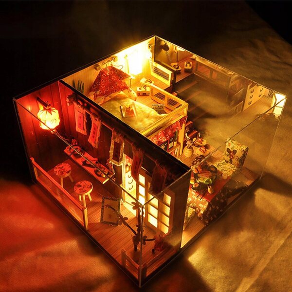 DIY-Puppenhaus-Miniaturbausatz aus Holz im Maßstab 1:24 mit stilvollen Möbeln