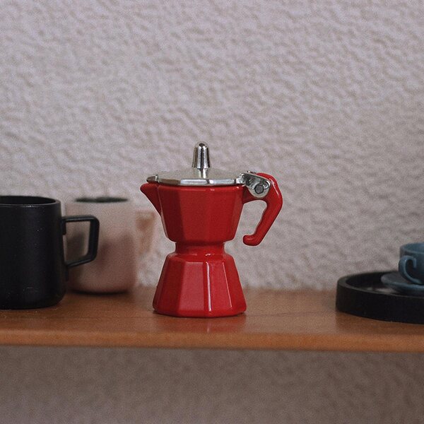 Red Malt Dollhouse Miniatures 1:12 in resistent en elegant metaal