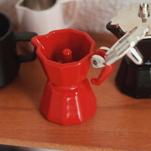 Red Malt Dollhouse Miniatures 1:12 in resistent en elegant metaal