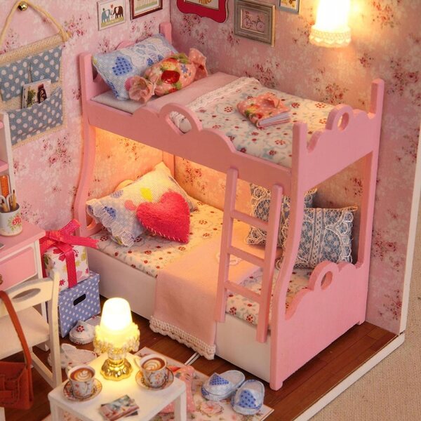 DIY Miniatur-Puppenhaus mit Möbeln und LED-Leuchten – romantisches Holzzimmer