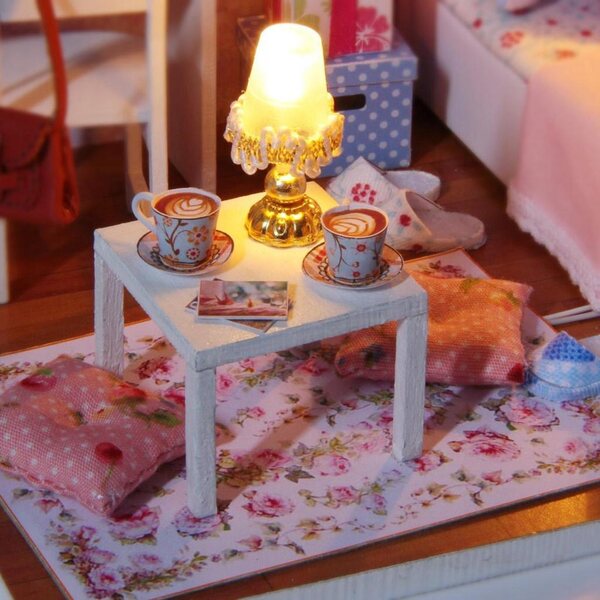 DIY Miniatur-Puppenhaus mit Möbeln und LED-Leuchten – romantisches Holzzimmer