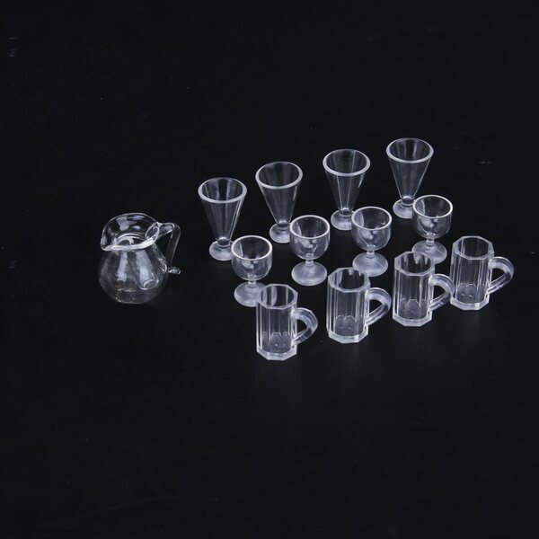 Set 4 Miniature Bicchieri Birra in Plastica per Casa delle Bambole 1:12