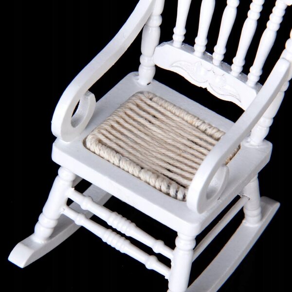 Miniatura Fotel Bujany in Legno Bianco per Casa delle Bambole Scala 1:12