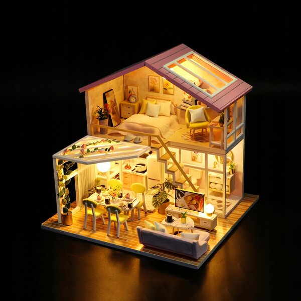 Casa delle bambole in legno con mobili e illuminazione a LED da montare