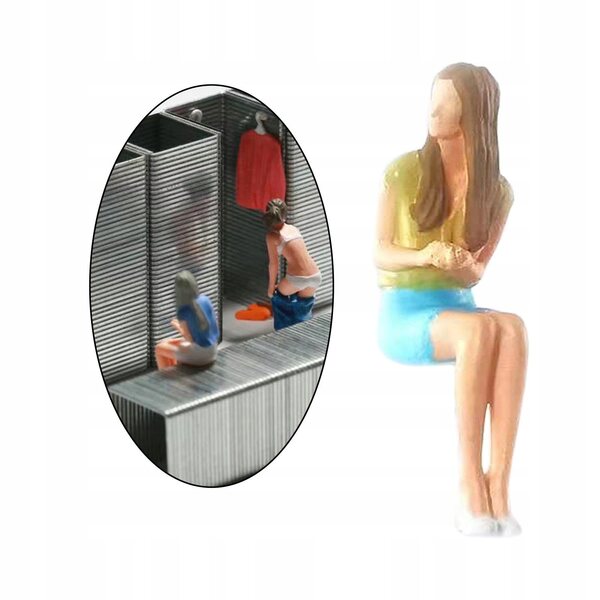 Miniatura 1:64 Ragazza Dipinta a Mano in Resina per Diorama e Modellismo