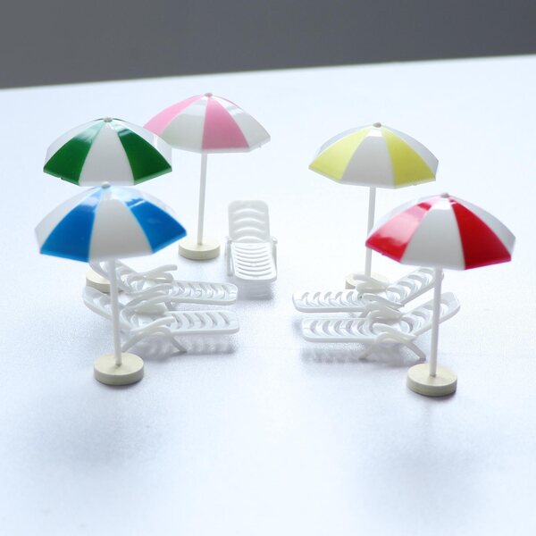 Lot de 5 mini chaises et 5 mini parapluies en bois pour maison de poupées 1:12
