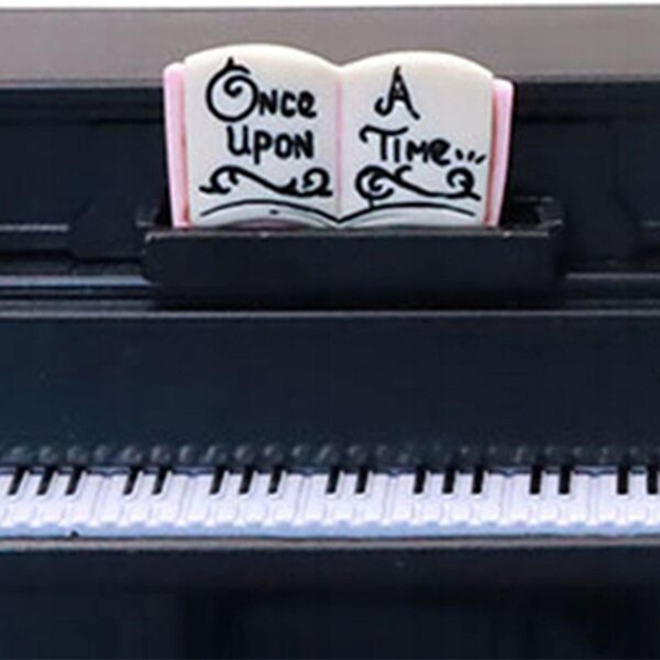 Mini pianoforte e sgabello in legno per casa delle bambole scala 1:12 nero