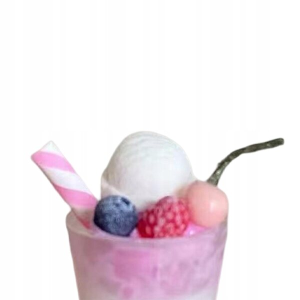 Miniatuur koffiekopje met ijs voor een poppenhuis op schaal 1:6 - decoratieve accessoires