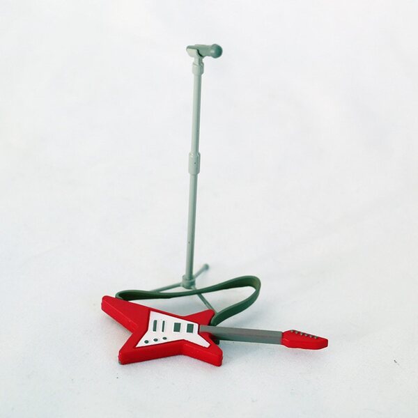 1:12 Puppenhaus-Miniatur-Gitarren- und Mikrofon-Set, dekoratives Zubehör