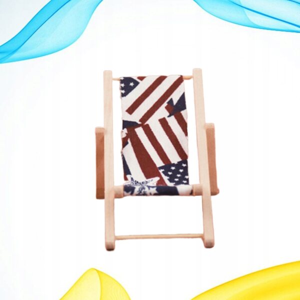 Miniatura di Sedia da Spiaggia in Legno per Casa delle Bambole 11x5.7x5.5 cm