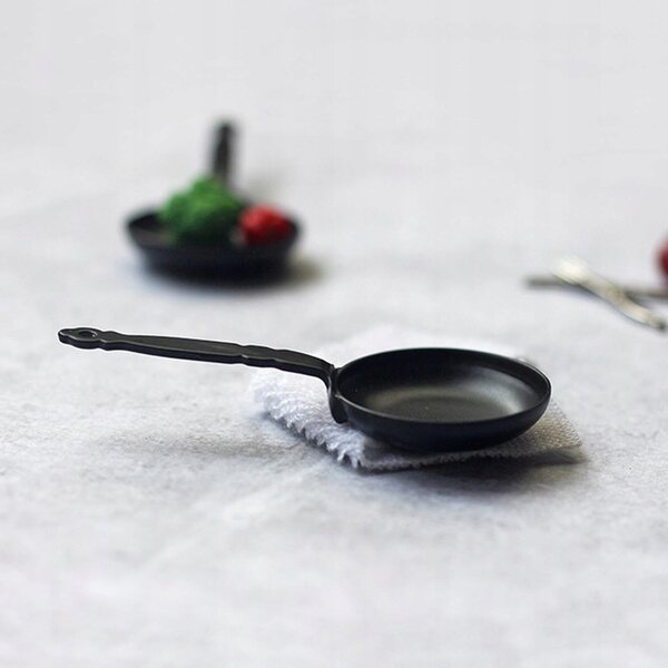 Miniatura Patella in Legno per Casa delle Bambole Scala 1:12 - Accessorio Cucina