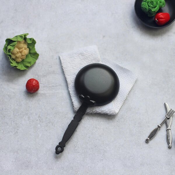 Miniatura Patella in Legno per Casa delle Bambole Scala 1:12 - Accessorio Cucina