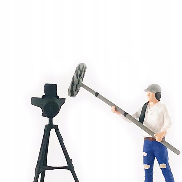 Figura Scenografica 1:64 in Resina Bianca per Diorama e Micro Paesaggi