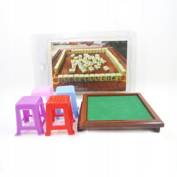 Miniatur-Mahjong-Set 1:12 mit Tisch und 4 Hockern für das Puppenhaus