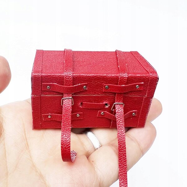 Mini valigia vintage per casa delle bambole 1:12, accessorio rosso resistente