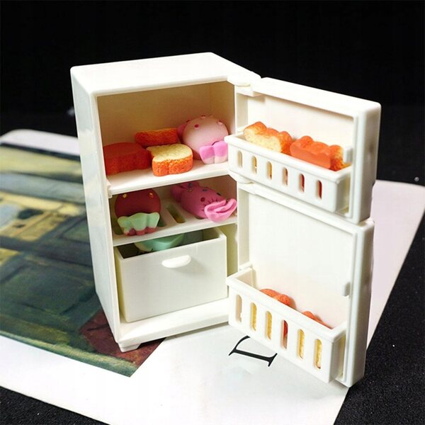 Mini frigorifero bianco per casa delle bambole scala 1:6 accessorio cucina