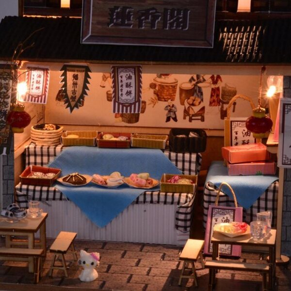DIY-Puppenhaus-Bausatz aus Holz im Maßstab 1:24 mit Vintage-Möbeln und LED-Leuchten