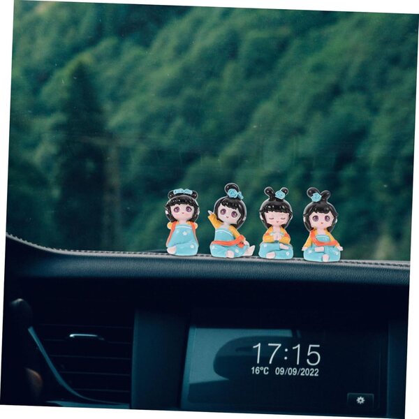 Vaguelly 4 Bambole in Resina Artigianali Cinesi per Decorazione Interni e Auto