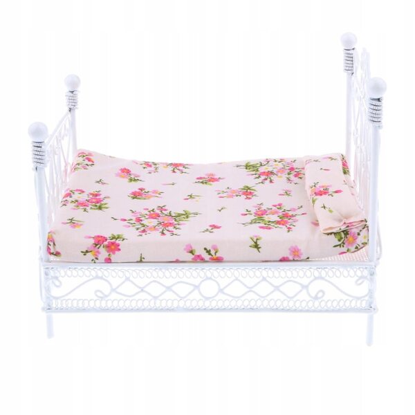 Dollhouse Miniature Letto Retro in Metallo con Materasso per Camera da Letto 1:12
