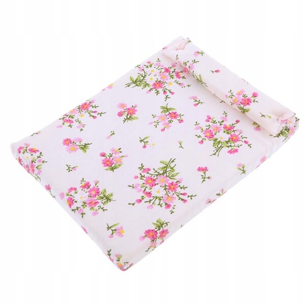 Dollhouse Miniature Letto Retro in Metallo con Materasso per Camera da Letto 1:12