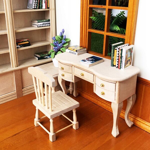 Cottage per bambole in legno 1:12 con scrivania e sedia miniatura realistica