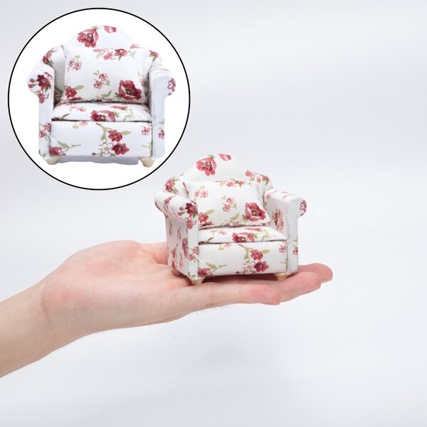 Sofa Miniature 1:12 til dukkehus, dekoreret trælænestol