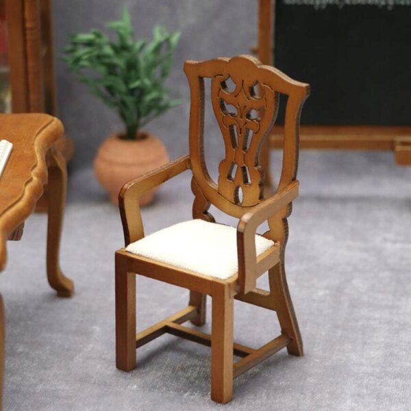 Miniatuur houten stoel 1:12 accessoire voor poppenhuis realistische meubels