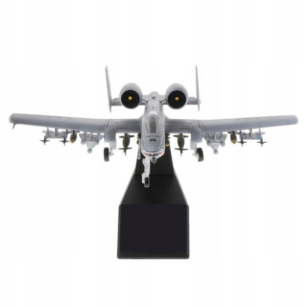 Modello scala 1:100 aereo da attacco A-10 da collezione con supporto elegante