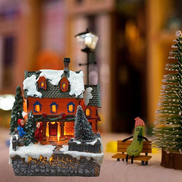 Mini Villaggio Natalizio con Luci e Bambini in Resina 10,5x9,5x12 cm