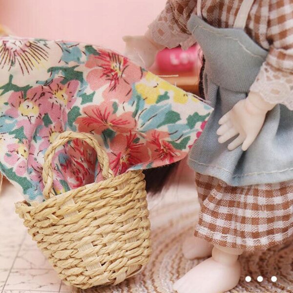 Mini-Dekokorb im Maßstab 1:12 für Puppenhaus, traditionelles Design