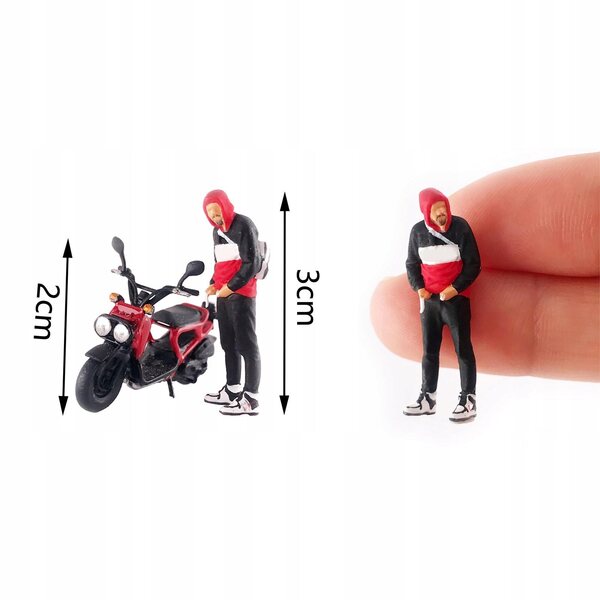Figura 1:64 Uomo su Motociclo Micro Paesaggio Rossa e Nera in Resina