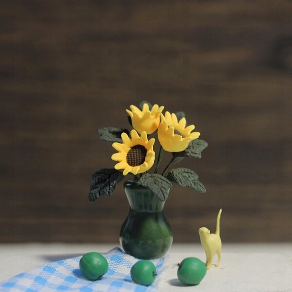 Cottage per bambole con girasoli in scala 1:12, accessori decorativi miniatura