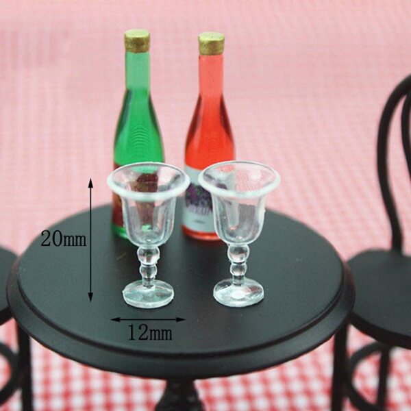Set 4 Bicchieri Miniatura in Vetro Trasparente per Casa delle Bambole 1:12