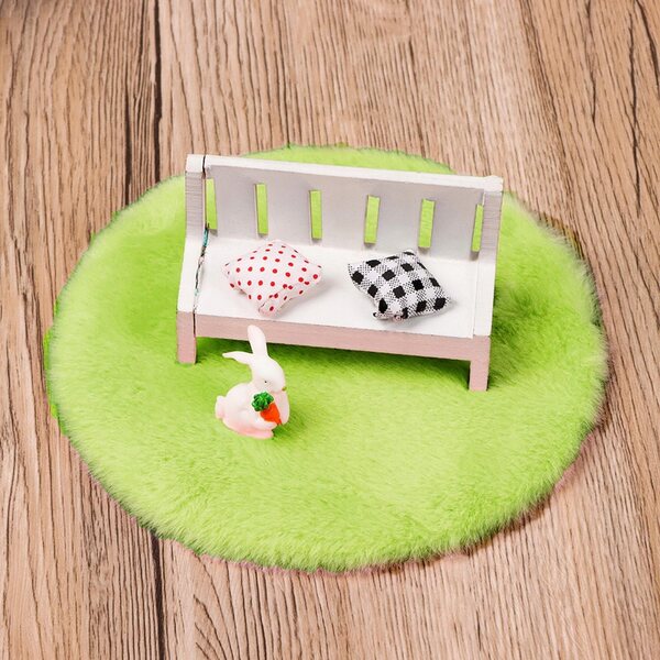 Mini grüner Plüschteppich für Puppenhaus im Maßstab 1:12, Durchmesser 12 cm