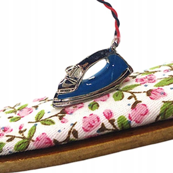 Mini accessorio casa delle bambole ferro da stiro in legno con tavola 1:12