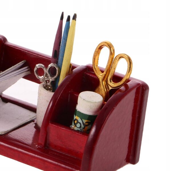 Miniatuur studeertafel en plank voor houten poppenhuis op schaal 1:12