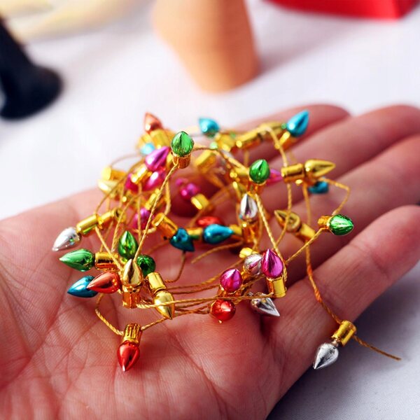 Catena Luminosa per Casa delle Bambole 1:6/1:12 - Accessorio Decorativo Multicolore